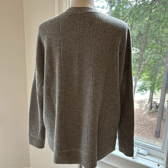 ATHLETA Wool/Cashmere Habitat Sweater, Grey Heather, Small, VGUC - Picture 5 of 6